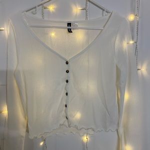 White long sleeve crop top, button up
